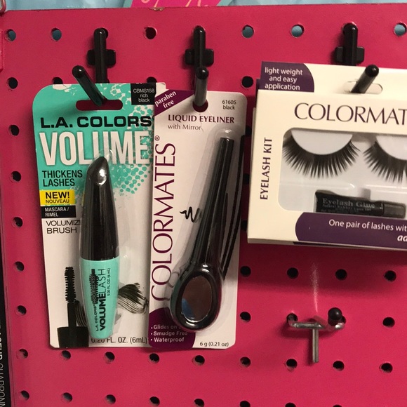 Maquillaje y mucho más